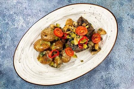 Рваная говядина с грибами