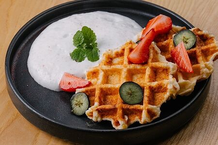 Творожные вафли с кокосовым муссом