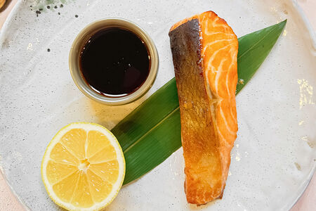 Запеченный лосось в мисо