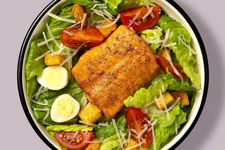 Салат с лососем