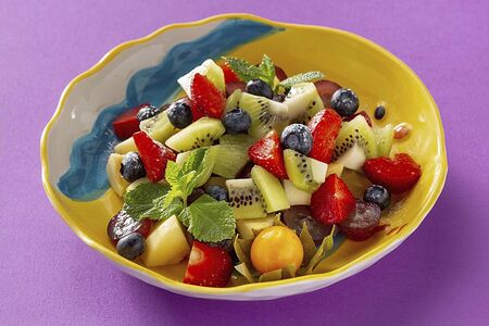 Ягодный салат