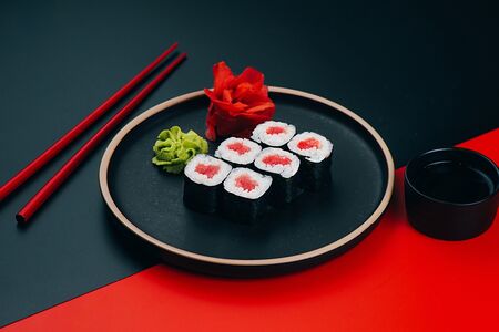 Мини-ролл Тунец