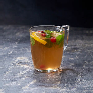 Душистый чай с ромашкой и бузиной