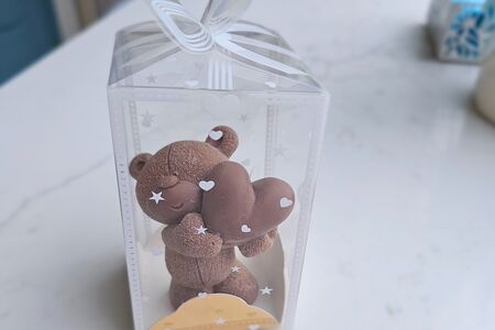Шоколадная фигура Мишка с сердцем 