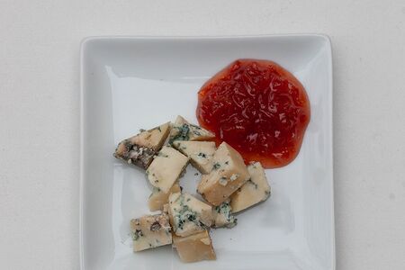 Сыр с голубой плесенью