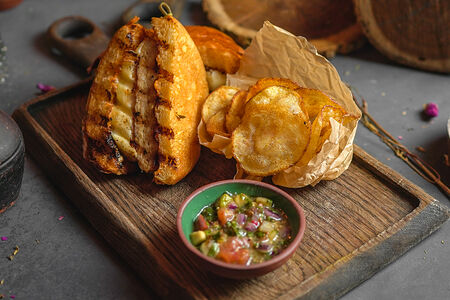 Тавук бургер