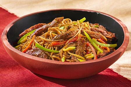 Гречневая лапша с говядиной