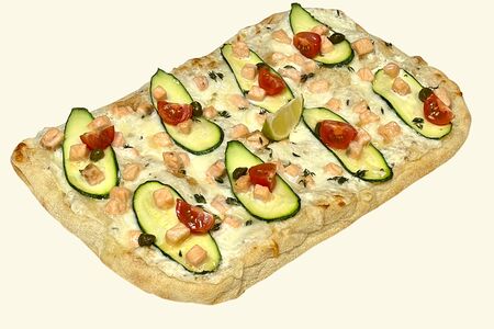 Римская пицца Амо с лососем и цукини