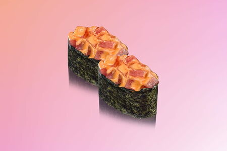 Острые суши с тунцом