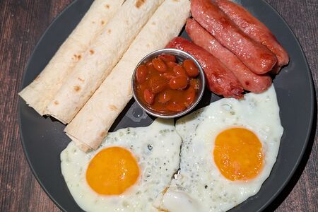 Английский завтра с сосисками