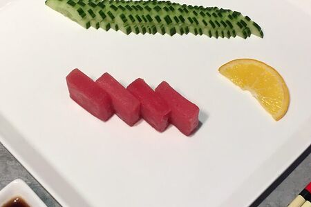Сашими из тунца