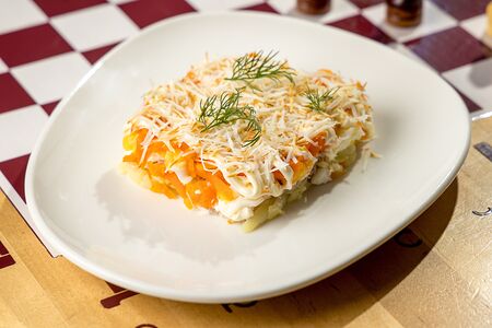 Салат мимоза с тунцом