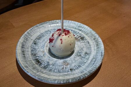 Кейк-попс Красный бархат