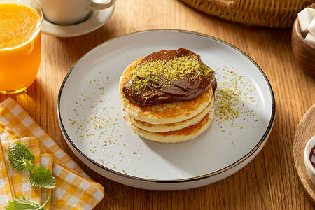 Оладьи с шоколадно-ореховой пастой Нутелла