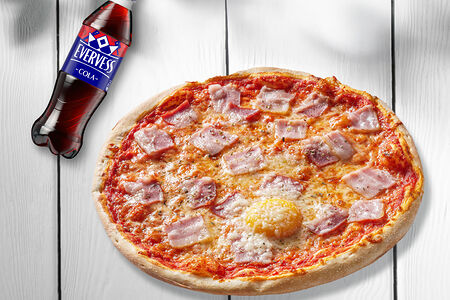 Пицца Карбонара и Evervess Кола