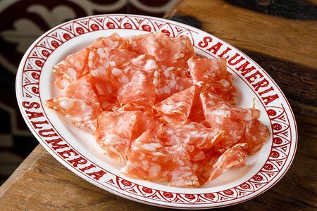 Салями Наполи