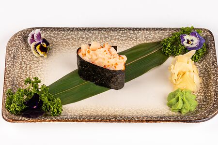 Гункан с Гребешком