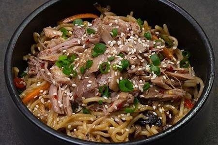 Яичная лапша с уткой