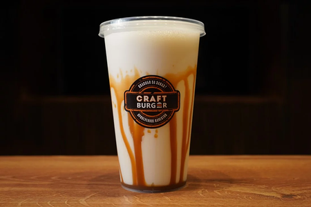 Карамельный молочный коктейль