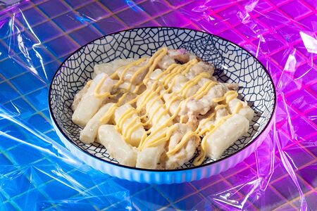 Токпокки с сыром и курицей 