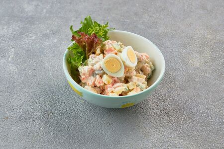 Оливьешка с цыпленком 