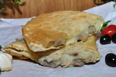 Чебурек Картофель и грибы
