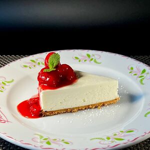 Чизкейк с клубникой