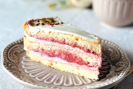 Торт Медовый с малиной 