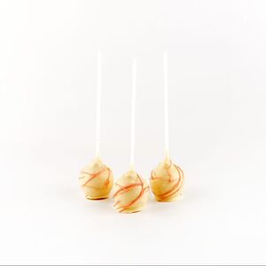 Чиииз на палочке клубника