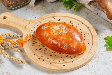 Пирожок с картошкой