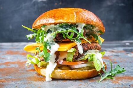 Куриный бургер