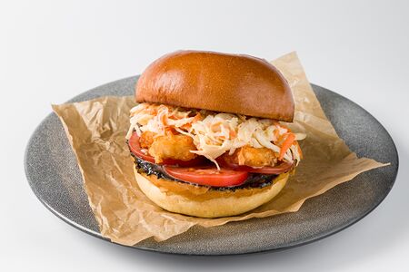 Бургер с креветками