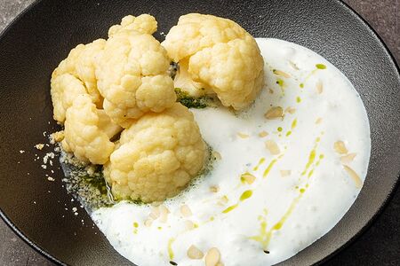 Цветная капуста и эспума из пармезана