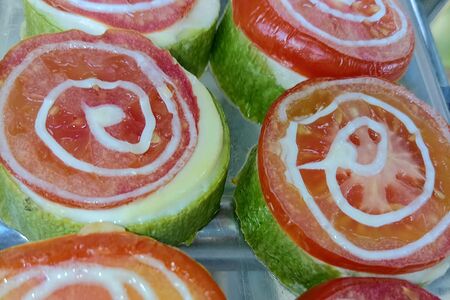 Кабачки, запеченные постные 