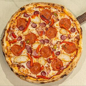Пицца мясная