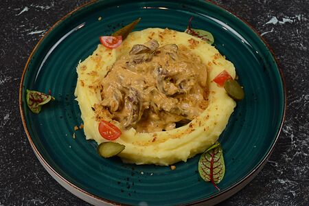 Бефстроганов из говядины