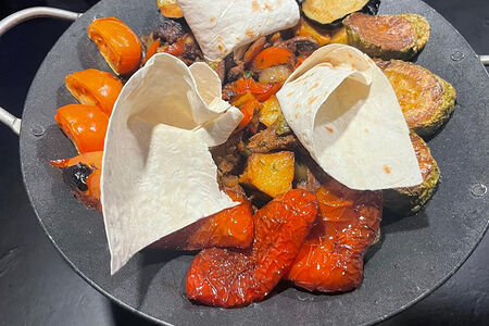 Садж с бараниной 