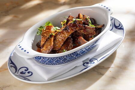 Рёбра ягнёнка по-сычуаньски