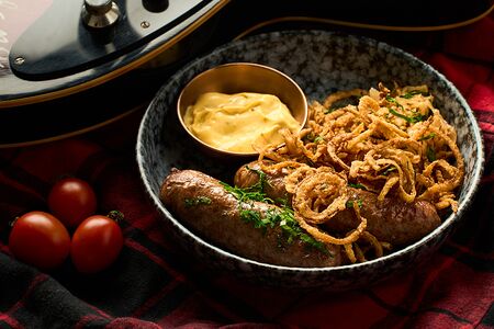 Острые колбаски говяжьи