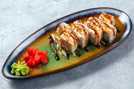 Ролл Спешл маки