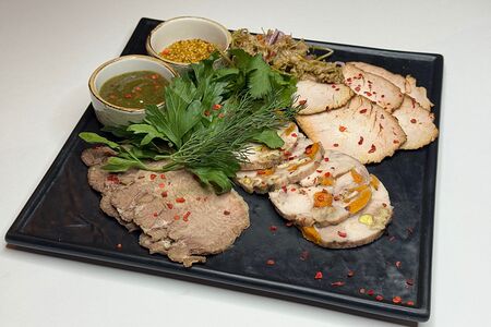 Мясное ассорти 