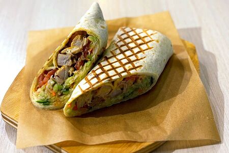 Шаурма с курицей классическая