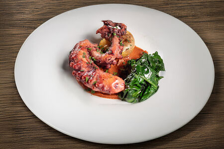 Осьминог на гриле