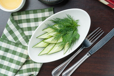 Огурцы малосольные