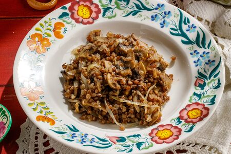 Гречневая каша с грибами