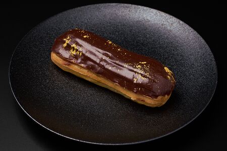 Сливочный эклер