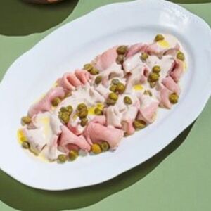 Вителло тонато Телятина Су-вид на основе тунца, каперсов и пармезана