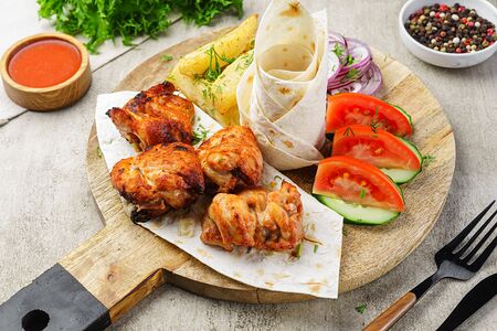 Шашлык из куриного бедра