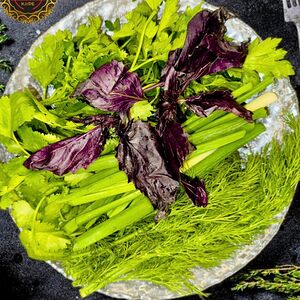 Свежая зелень