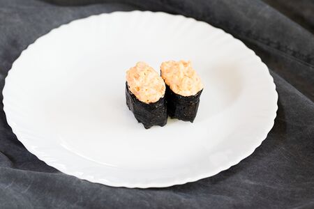 Гункан с Креветкой острый